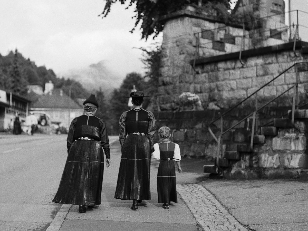 Frauen in der Juppe - Bregenzerwälder Tracht